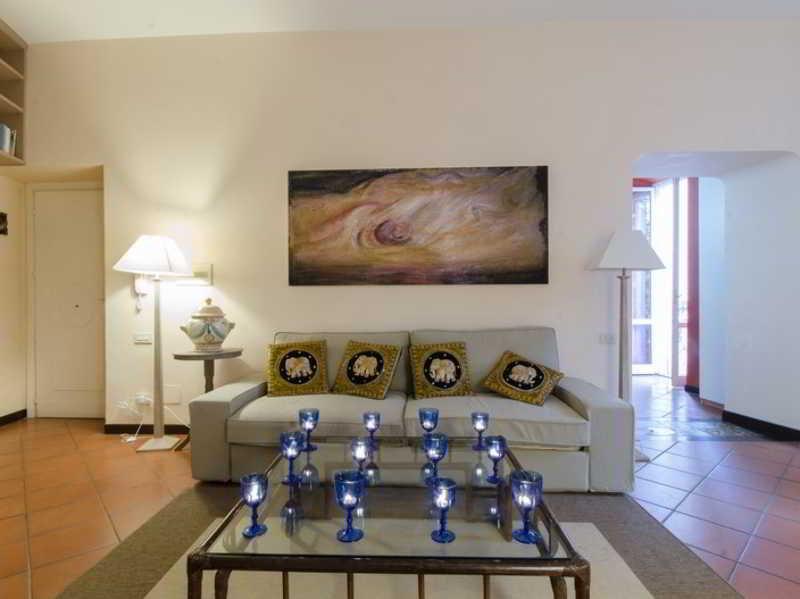 Imperial Fora Spacious