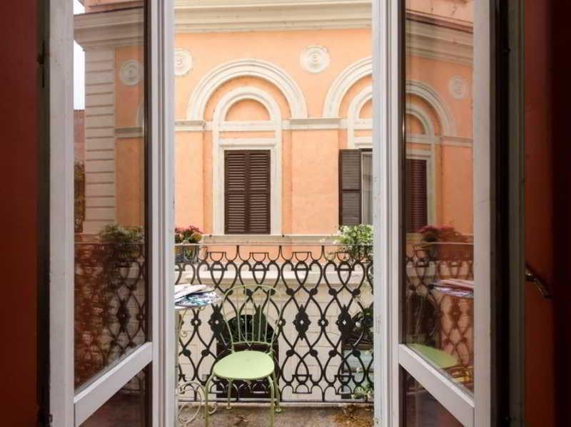 Imperial Fora Spacious Hotel